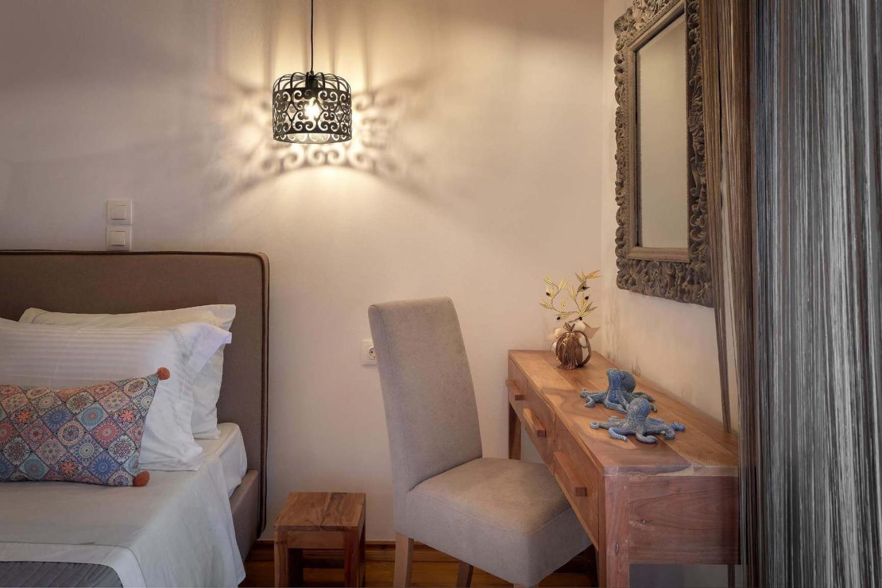 Captain'S Memories Stylish Harbour Apartments Chalki Town エクステリア 写真